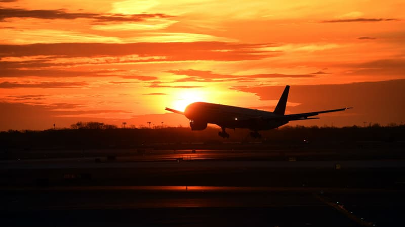 Un avion à l'aéroport John Kennedy de New York. Photo d'illustration