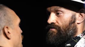 Tyson Fury face à Oleksandr Usyk avant leur revanche prévue samedi 21 décembre 2024