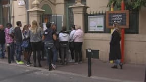 Les "citoyens vigilants" sont postés devant des établissements scolaires de Cannes 