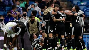 La joie des joueurs du Sheriff Tiraspol après leur exploit sur le terrain du Real Madrid