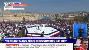 Meeting d'Emmanuel Macron à Marseille: "Nous avons diminué de 12% nos émissions de gaz à effet de serre en cinq ans"