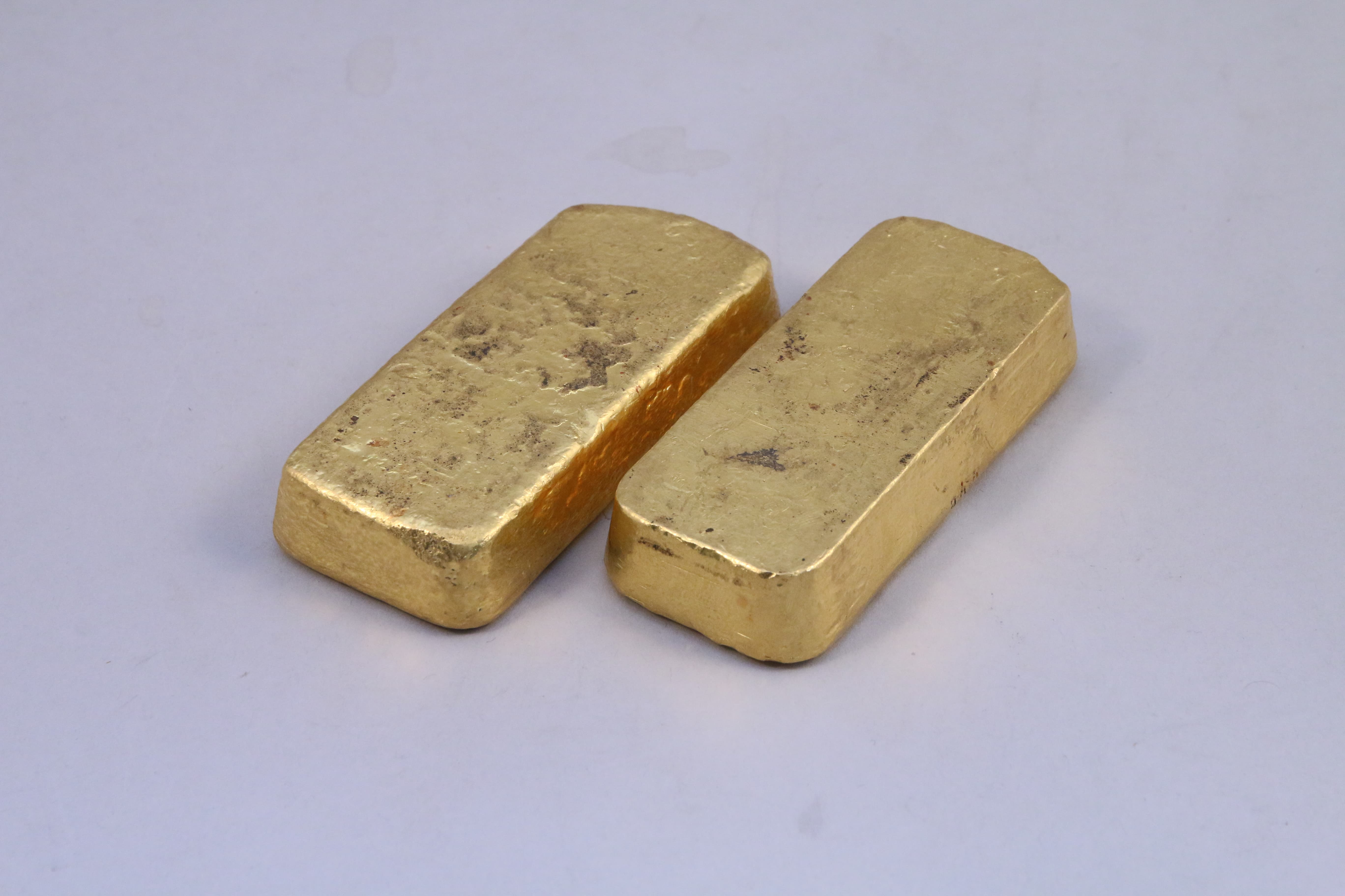 Les deux lingots d'or