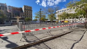 La place de la Joliette est fermée après la découverte d'une importante fuite de gaz.