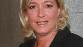 Un conseiller de Marine Le Pen quitte le FN