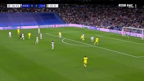 Mason Mount marque lors de Real-Chelsea, à Madrid le 12 avril 2022