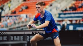 Thibault Poret aux Championnats d'Europe de tennis de table, le 17 octobre 2024