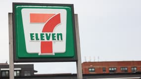 L'enseigne d'un magasin 7-Eleven à New York (États-Unis), le 5 décembre 2023 (photo d'illustration).