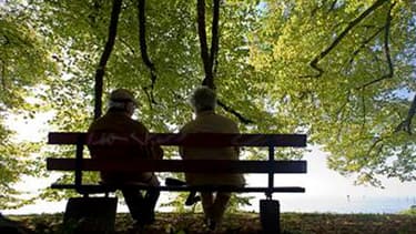 Le coût moyen d'un hébergement en maison de retraite est estimé à 2 200 euros/mois.