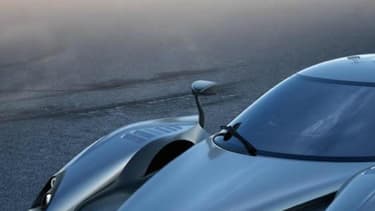 La SCG003S, cette nouvelle supercar de 750 chevaux, ressemble à une Ferrari Enzo, en particulier au niveau de la face avant, et est aussi rapide que la LaFerrari.