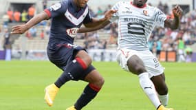 Thomas Touré face au Rennais Paul-George N'tep