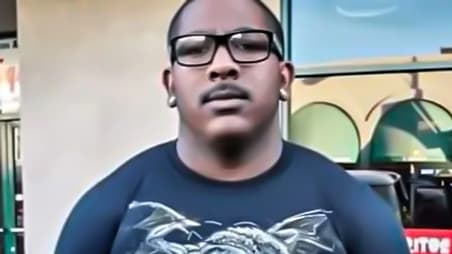 Du temps de sa dépression, Khalil Rountree Jr. est monté jusqu'à 139 kilos quand il avait 20 ans. 