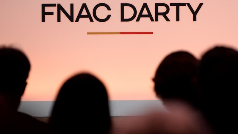 La fusion des sièges de Fnac et de Darty va mener à  la suppression nette de 25 postes. 