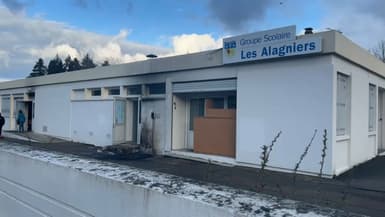 Un incendie volontaire a été déclenché à proximité d'une cantine scolaire à Rillieux-la-Pape, près de Lyon, provoquant un incendie dans le bâtiment le 26 mars.