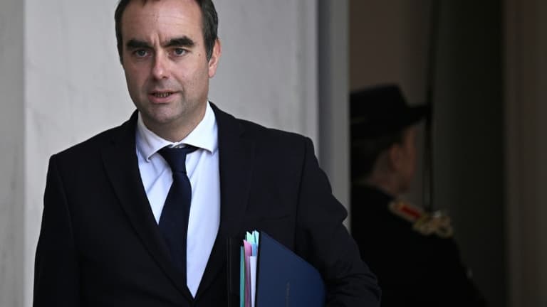 "Une rupture": Sébastien Lecornu promet de "partager le pouvoir avec les députés" et confirme renoncer au 49.3