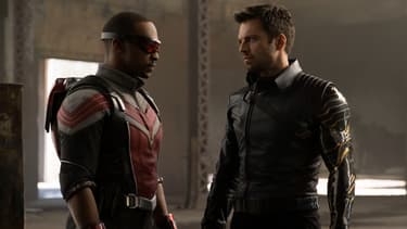 Anthony Mackie et Sebastian Stan dans la série "The Falcon and the Winter Soldier"