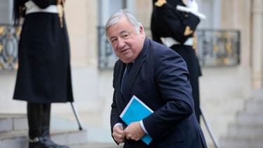 Gérard Larcher sur le perron de l'Elysée, le 11 mars 2019.