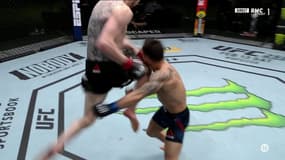 L'énorme coup de genou de Sandhagen face à Edgar