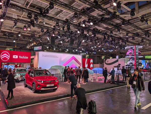 Le stand de Citroën au Mondial de l'Auto 2024, à Paris.