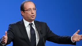 François Hollande a voulu montrer qu'il avait compris l'inquiétude, en particulier concernant l'emploi.