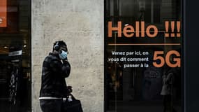 C'est la fin d'un long feuilleton politique: les opérateurs télécoms Orange et SFR ont donné le coup d'envoi de la 5G à Paris où le réseau sera mis en service à partir de vendredi