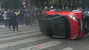 Des tensions éclatent en marge de la manifestation des personnels soignants à Paris.