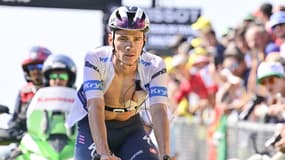 R. Evenepoel