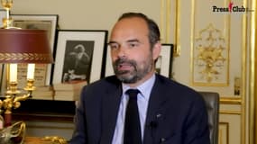 Edouard Philippe expliquant sa phrase. 