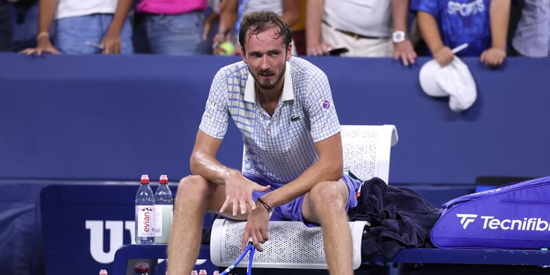 Daniil Medvedev battu lors du 1er tour de l'US Open par Benjamin Bonzi, le 24 août 2025.