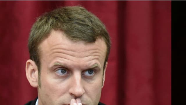 Le patron du Parti socialiste Jean-Christophe Cambadélis a rappelé que, comme pour Arnaud Montebourg, tout membre du parti soutenant Emmanuel Macron ferait l'objet de sanction voire d'exclusion