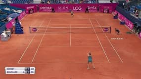 Gstaad : Bouchard blessée, Cornet se hisse en finale