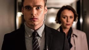 Richard Madden et Keeley Hawes dans la série de la BBC "Bodyguard".