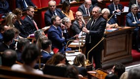 François Bayrou et ses ministres à l'Assemblée nationale le 20 juin 2025