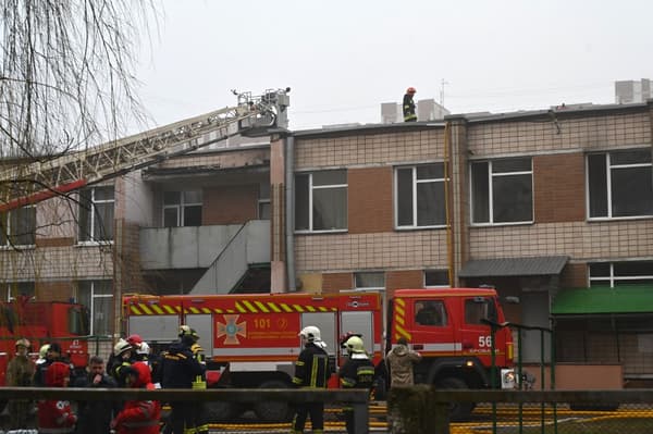 L'école maternelle de Brovary après le crash d'un hélicoptère, le 18 janvier 2023 