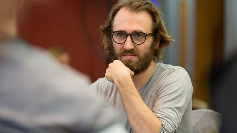 Ludovic Lacay, des tables de poker aux… assurances pour animaux !