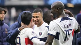 Kylian Mbappé et Danilo Pereira avec le PSG face au Havre
