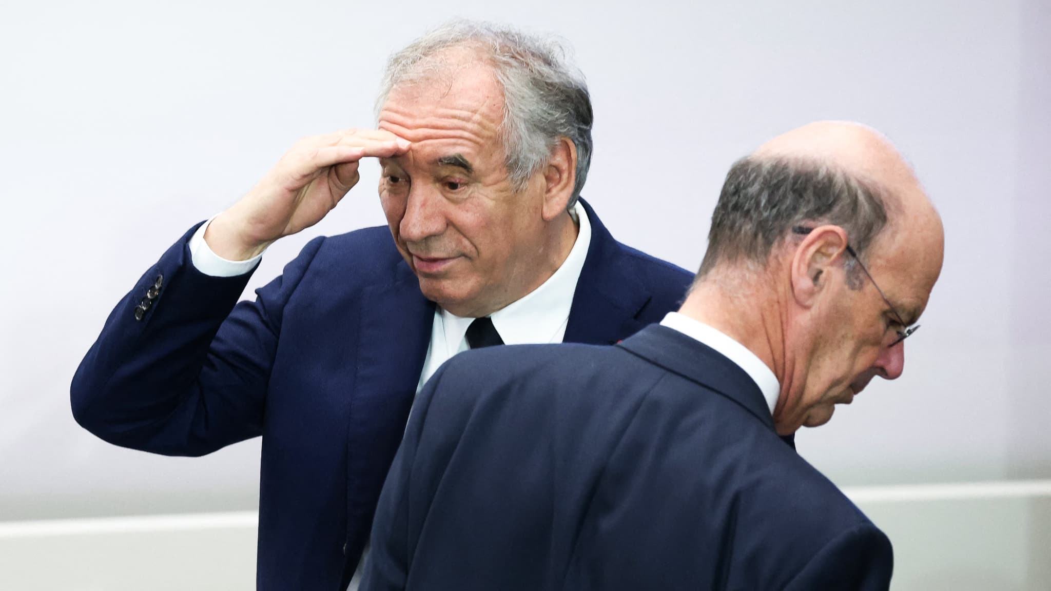 Pour éviter tout conflit d'intérêt, éric lombard est écarté des sujets liés à la caisse des dépôts, à la poste et bpifrance