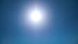 Un ciel radieux pendant la canicule photographiée depuis la commune d'Espedaillac dans le Lot le 11 août 2025.