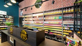 Ultimax, a banni les additifs potentiellement dangereux de leurs e-liquides quitte à réduire leur gamme de saveurs.