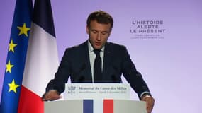 Emmanuel Macron au Camp des Milles: "Seul l’enseignement peut briser la répétition de la tragédie qui a eu lieu ici"