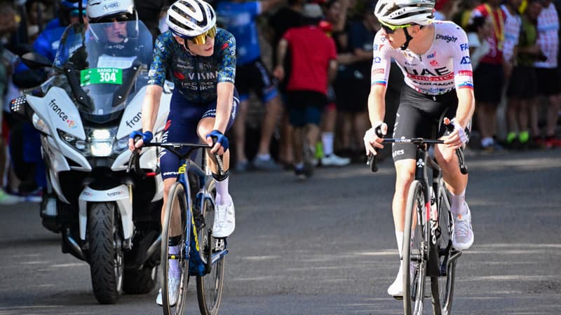 Jonas Vingegaard et Tadej Pogacar lors de la 2e étape du Tour de France 2024 à Bologne