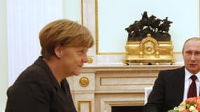 Ukraine: entretien téléphonique Hollande-Merkel-Poutine mercredi 13 juillet 