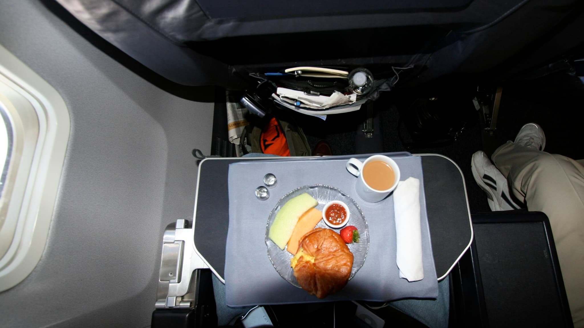 Une collation proposée lors d'un vol (Photo d'illustration).