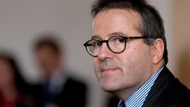 Après une réunion avortée avec le directeur général, Martin Hirsch, l'intersyndicale appelle à une grève "massive".