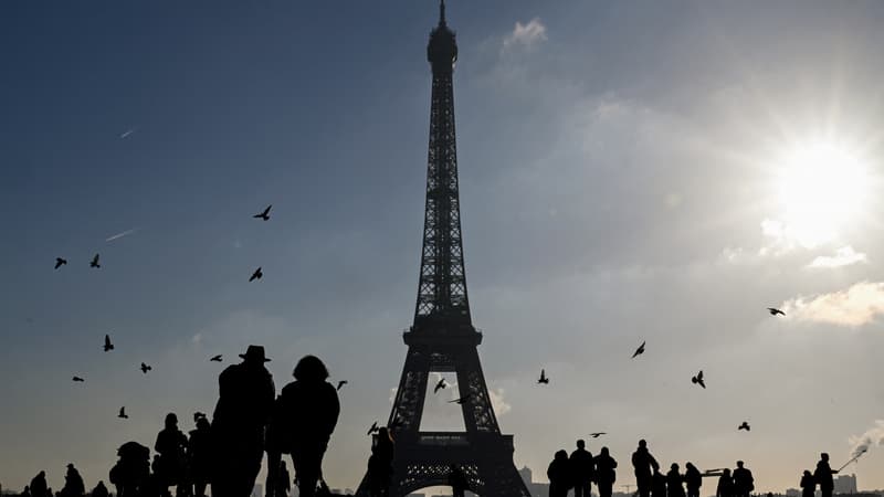 La tour Eiffel, le 6 décembre 2023. 