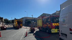 Une salle des fêtes a brulé dans un incendie ce mercredi 8 novembre dans le 9e arrondissement de Marseille.