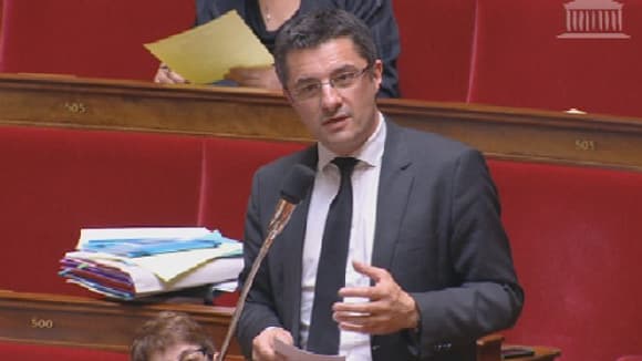 Erwann Binet est co-auteur de la proposition de loi sur la famille. Erwann Binet est co-auteur de la proposition de loi sur la famille.