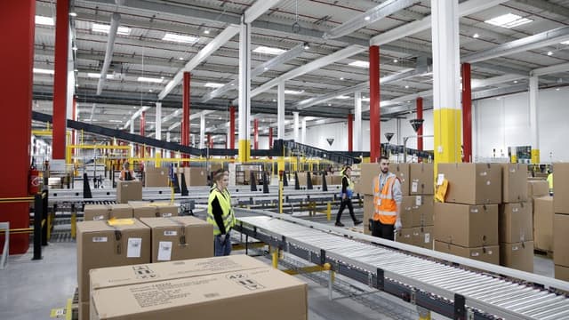 Entrepôt Amazon à Boves près d'Amiens