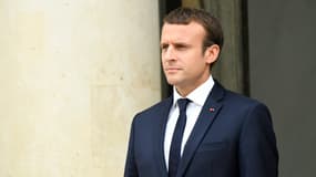 Dans son entretien au Point, le président de la République n'est pas tendre avec le quotidien. 