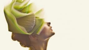 Stephen Jones expose ses chapeaux au Palais Galliera