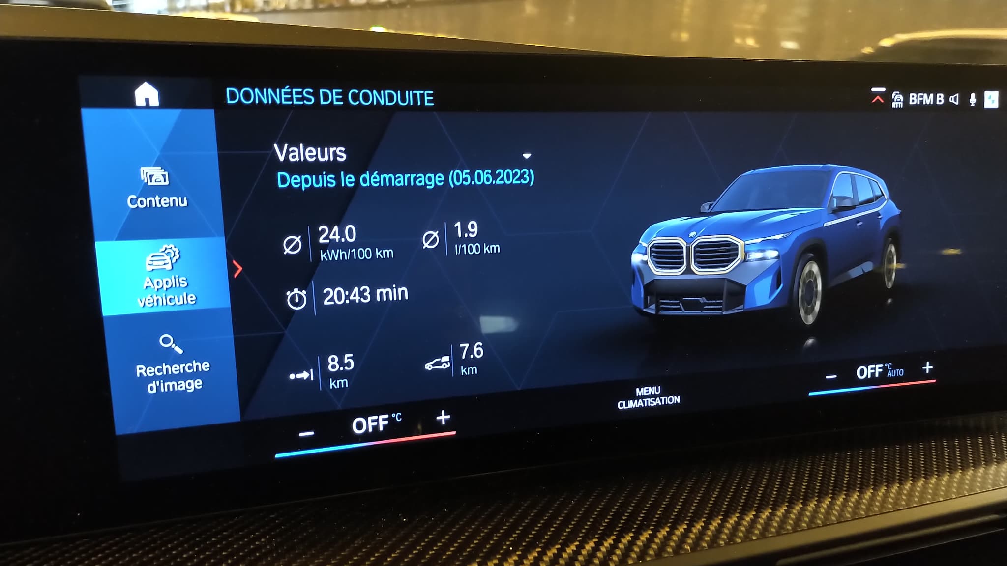 Hybridre rechargeable, ce BMW XM peut parcourir de rouler jusqu’à 88 kilomètres (normes WLTP) en tout électrique.
